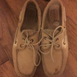 Sperry top-sider boat shoes